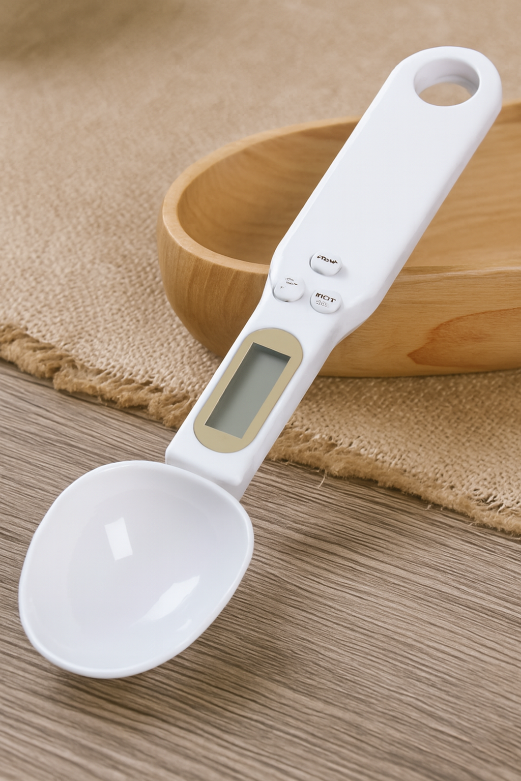 Digital spoon scale